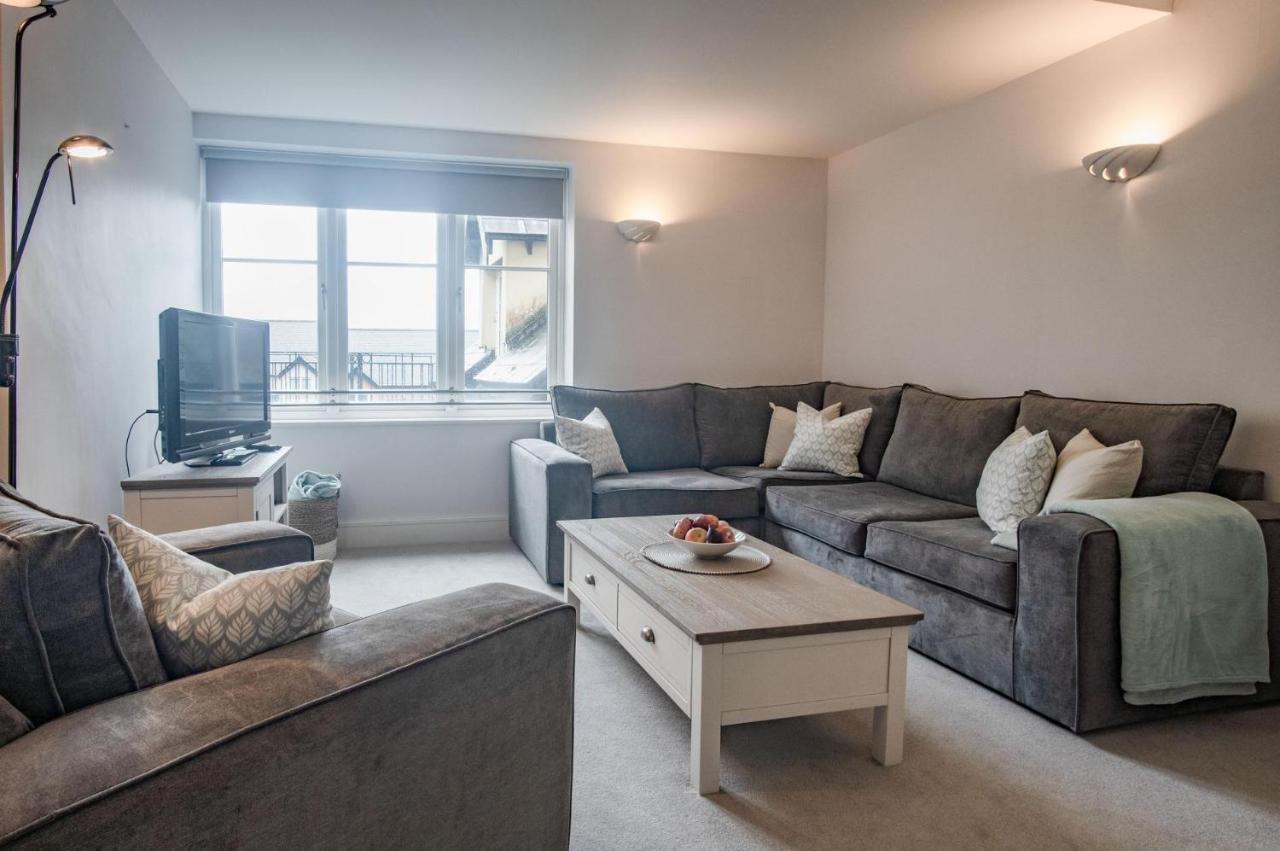Minarvon - 2 Bedroom Apartment - Saundersfoot Exterior photo